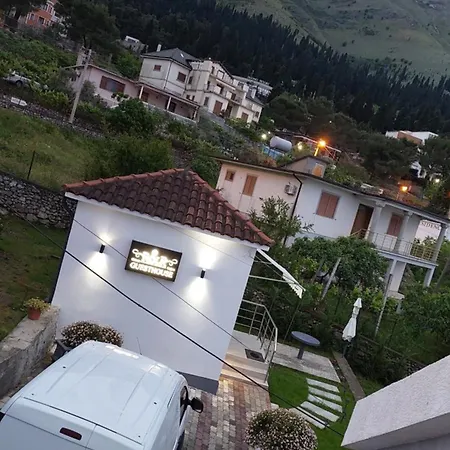 R&r Gesthouse Guest house *