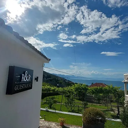 R&r Gesthouse
