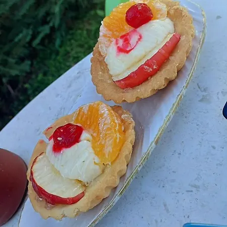 R&r Gesthouse בית הארחה