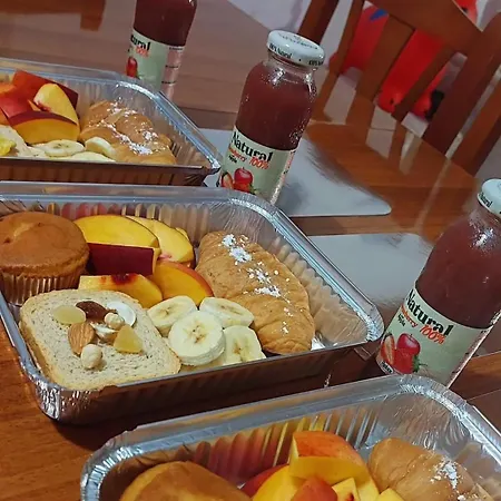 R&r Gesthouse בית הארחה