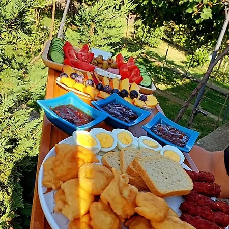 בית הארחה R&r Gesthouse Široka