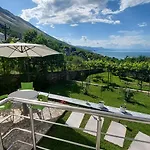 R&r Gesthouse Široka
