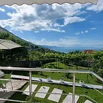 R&r Gesthouse Vendégház 3*