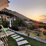 R&r Gesthouse