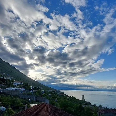 R&r Gesthouse Široka