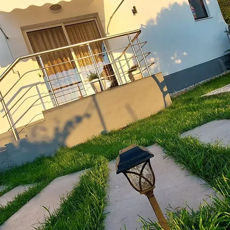 R&r Gesthouse Široka