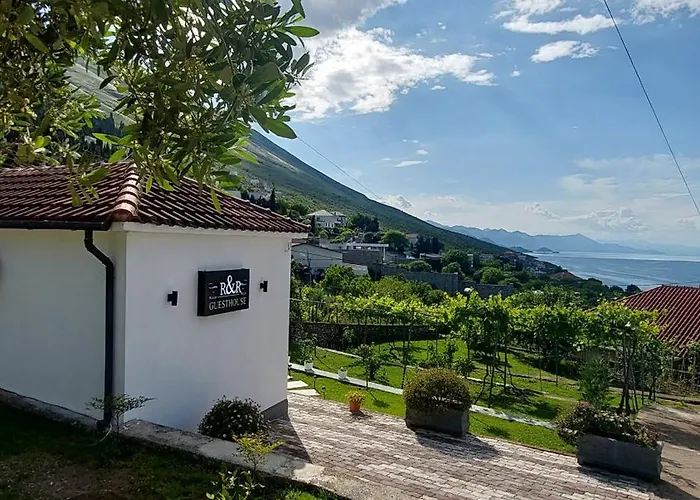 R&r Gesthouse 招待所