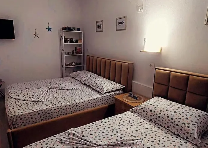 R&r Gesthouse Pensión 3*